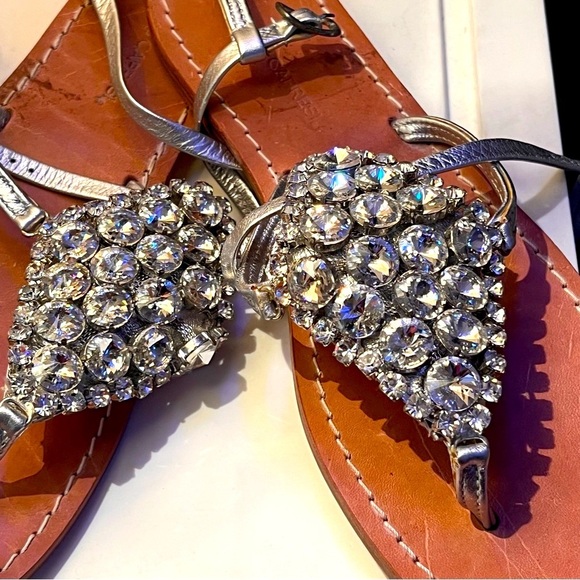 Autori Capresi Cluster Rhinestone Embellished Silver Leather Women's Sandals - Picture 3 of 8